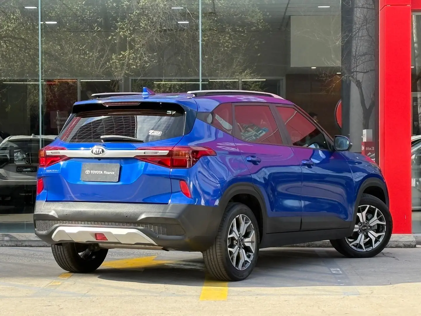 2021 Kia Seltos Gallery Image 9