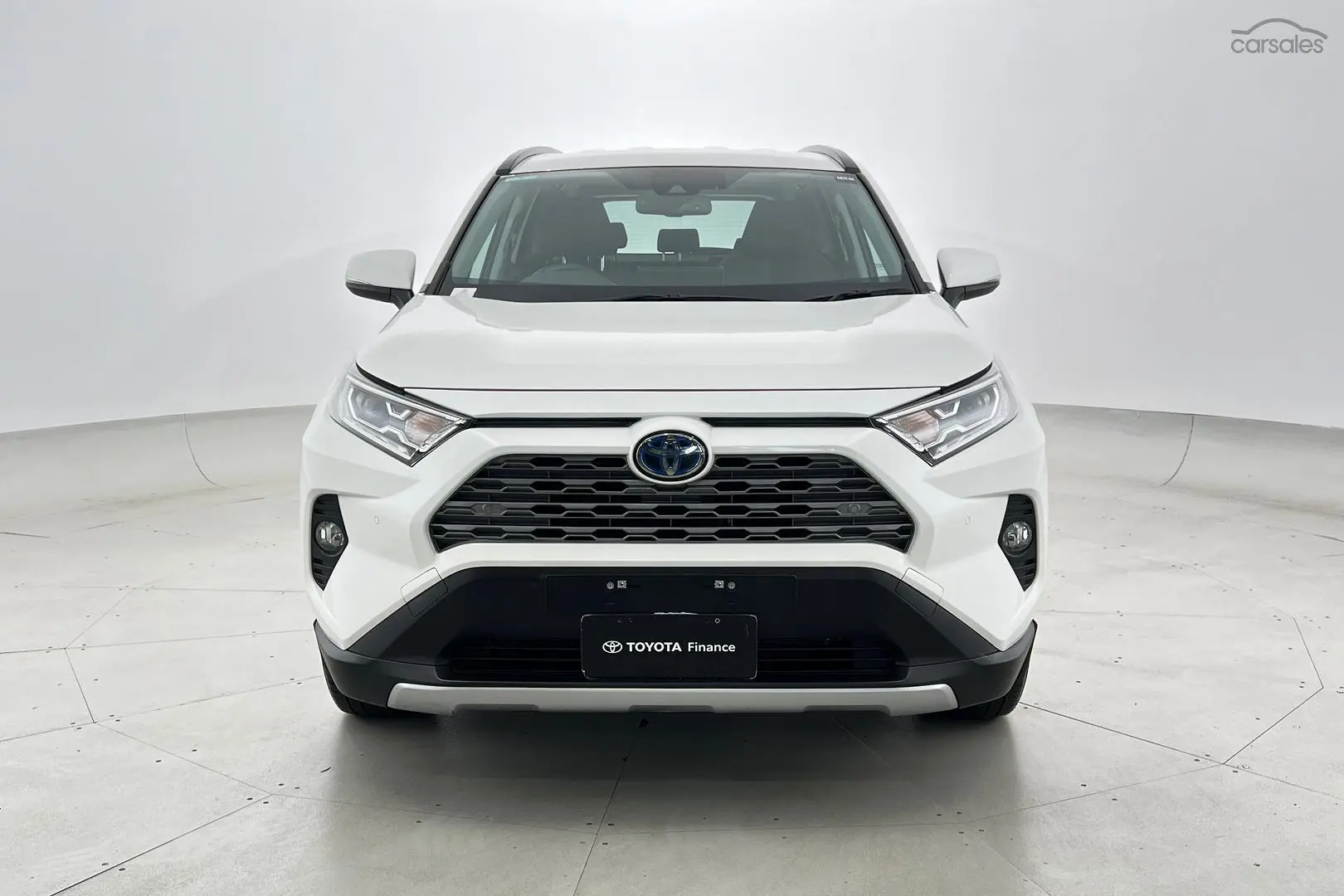 2020 Toyota RAV4 Image 3