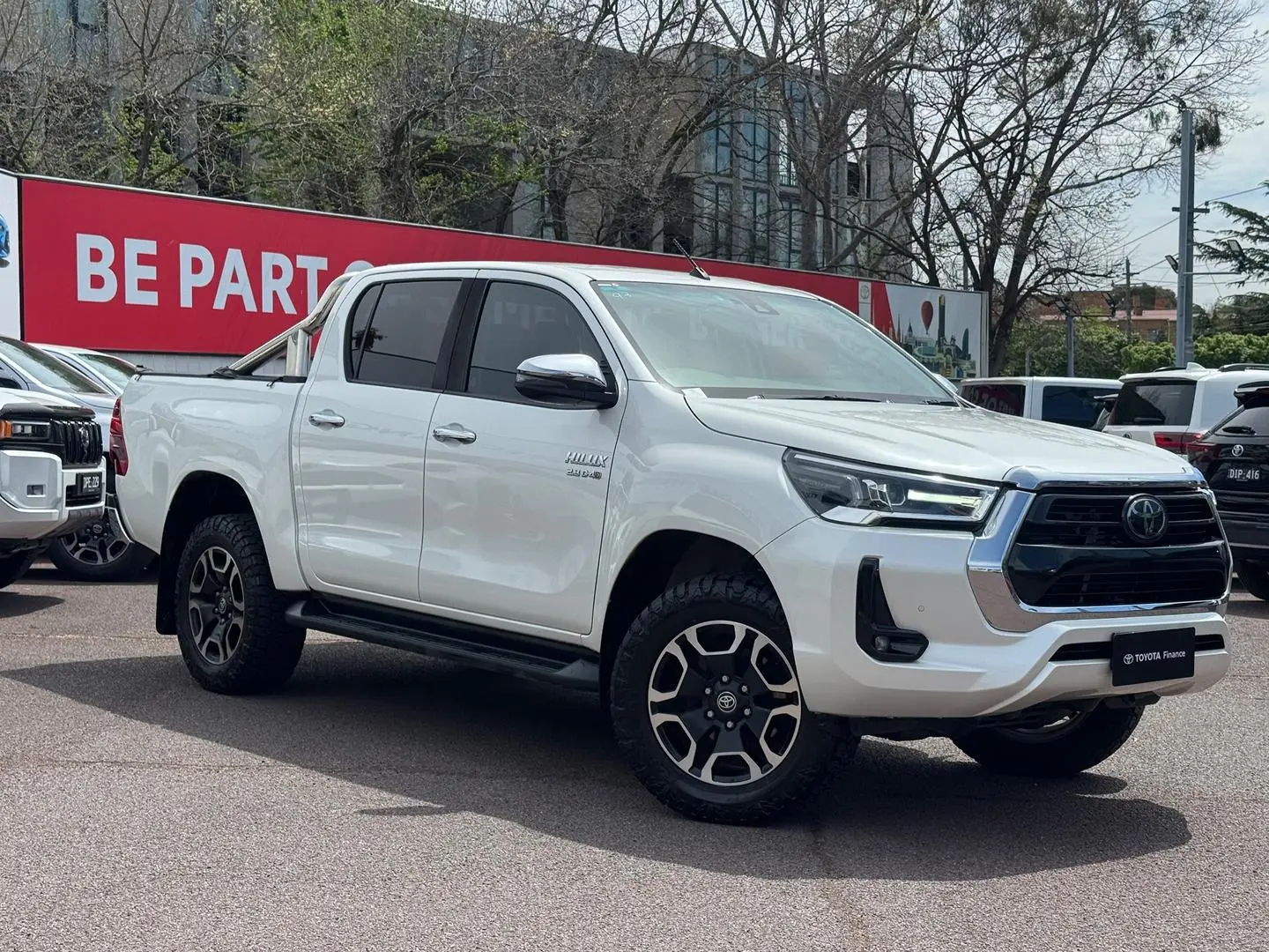 2020 Toyota Hilux Gallery Image 1