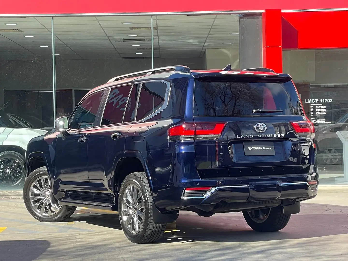 2024 Toyota Landcruiser Gallery Image 10