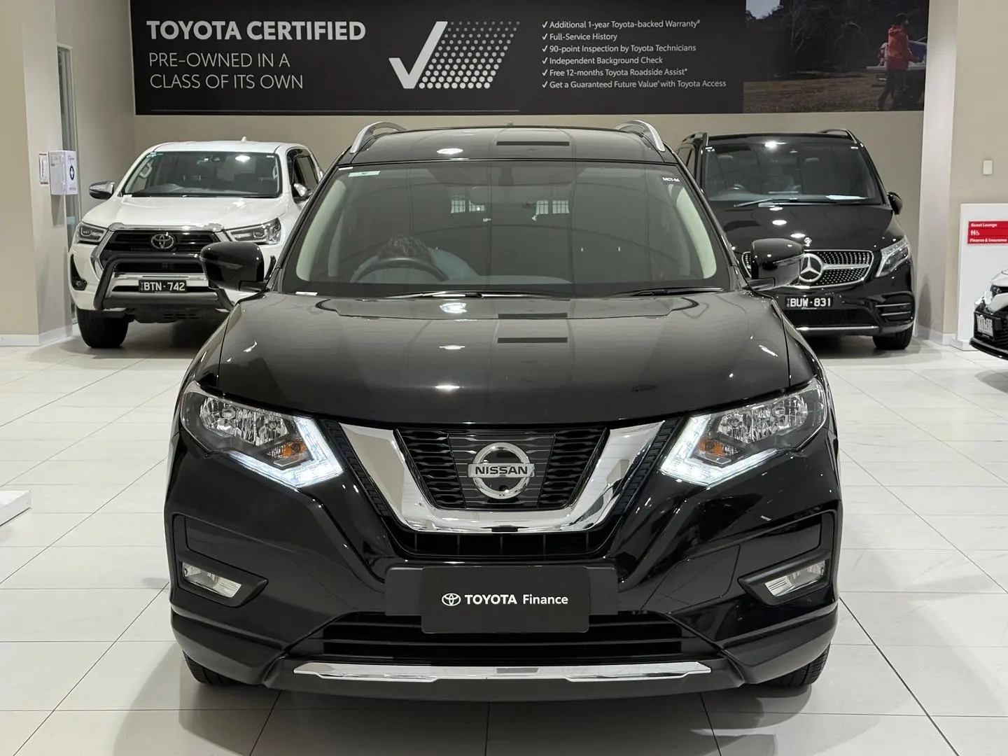 2020 Nissan X-TRAIL Gallery Image 4