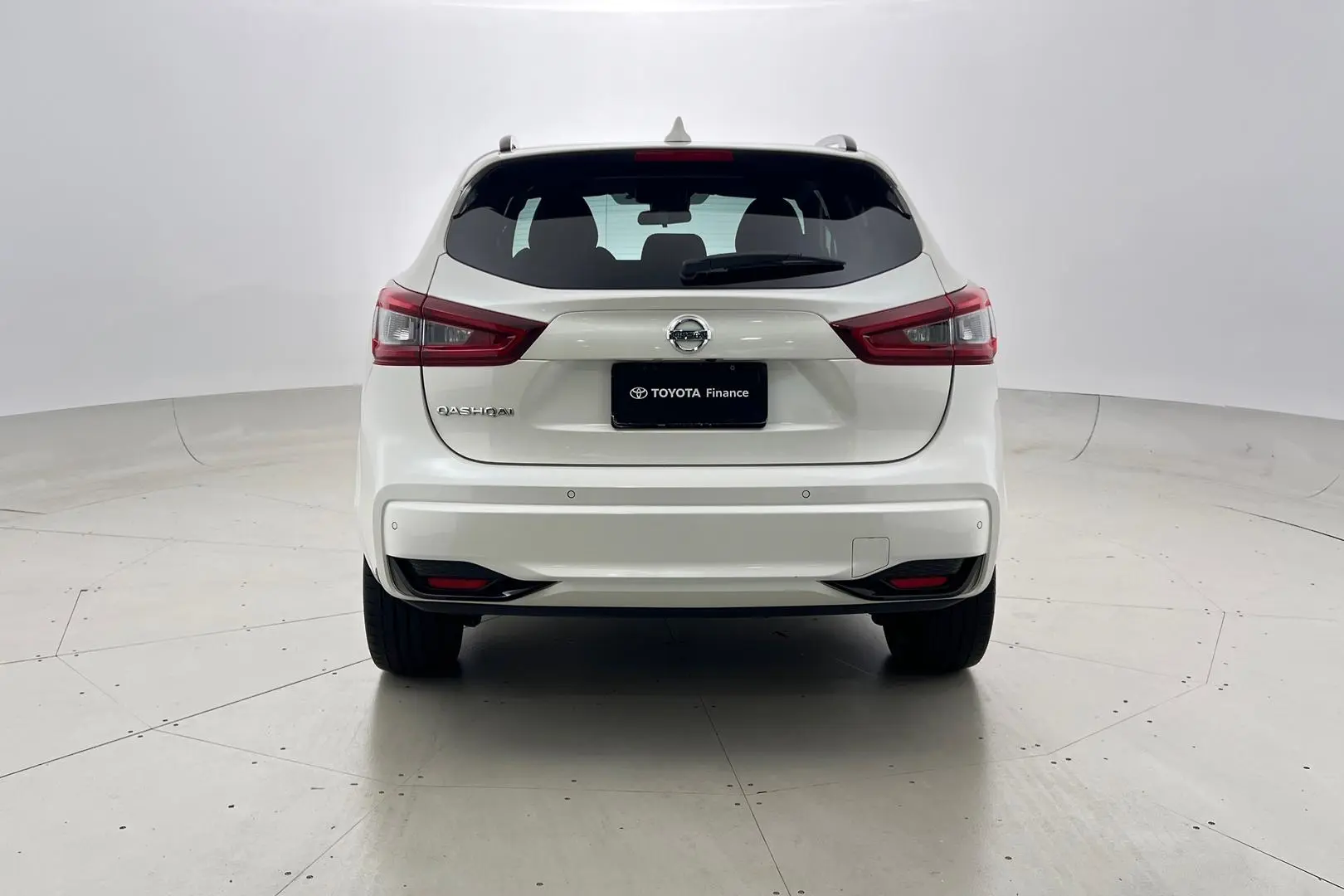 2020 Nissan QASHQAI Gallery Image 6