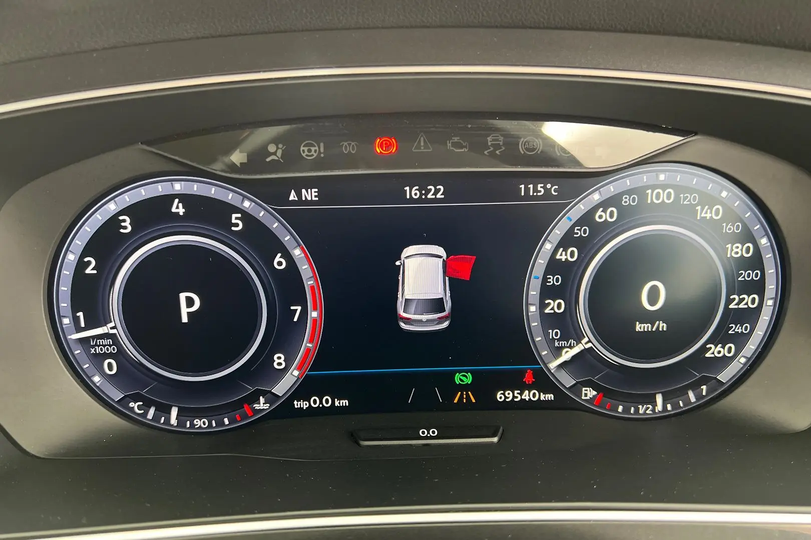 2016 Volkswagen Tiguan Gallery Image 20