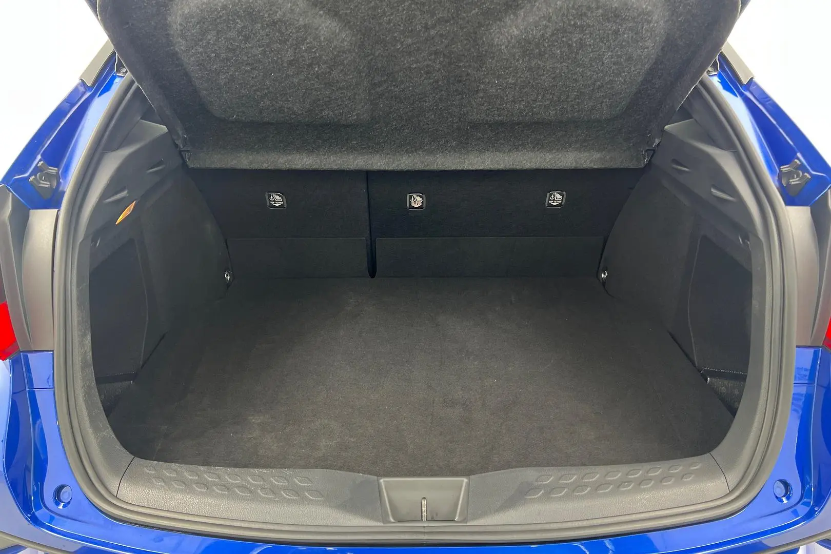 2021 Toyota C-HR Gallery Image 20