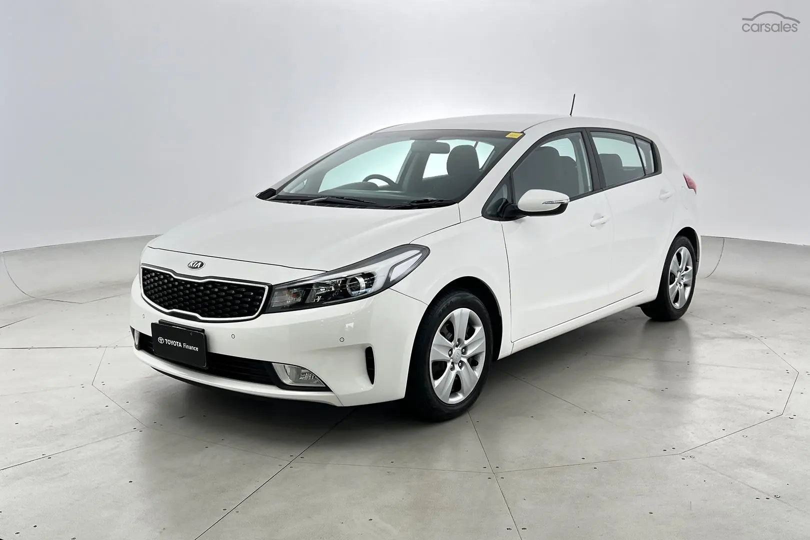 2017 Kia Cerato Image 9