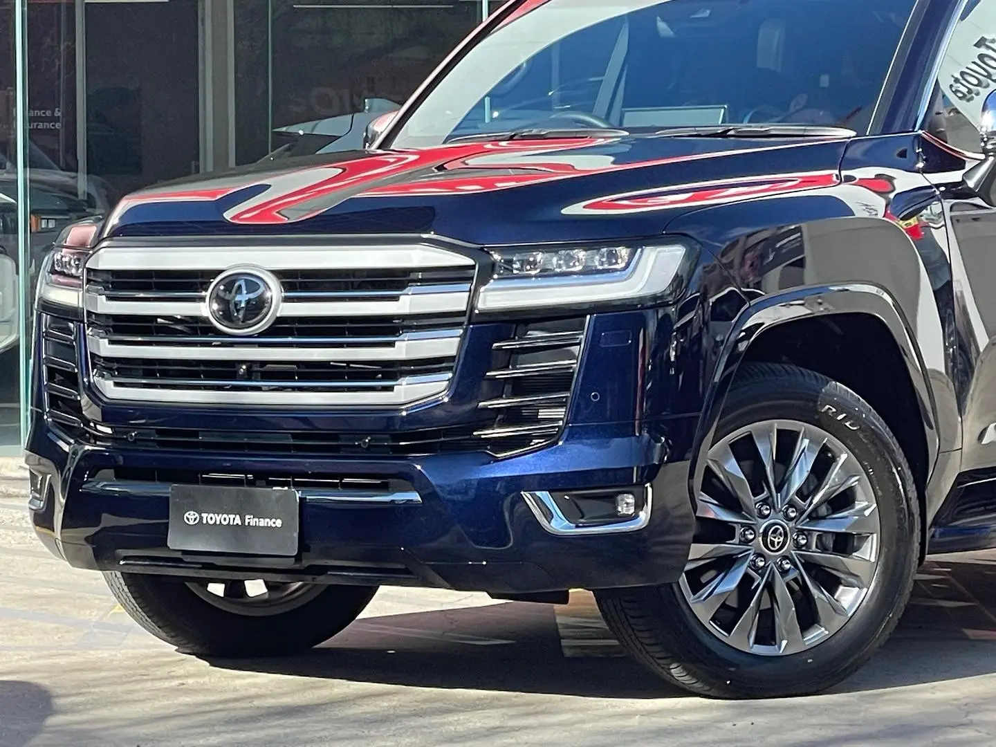 2024 Toyota Landcruiser Gallery Image 6
