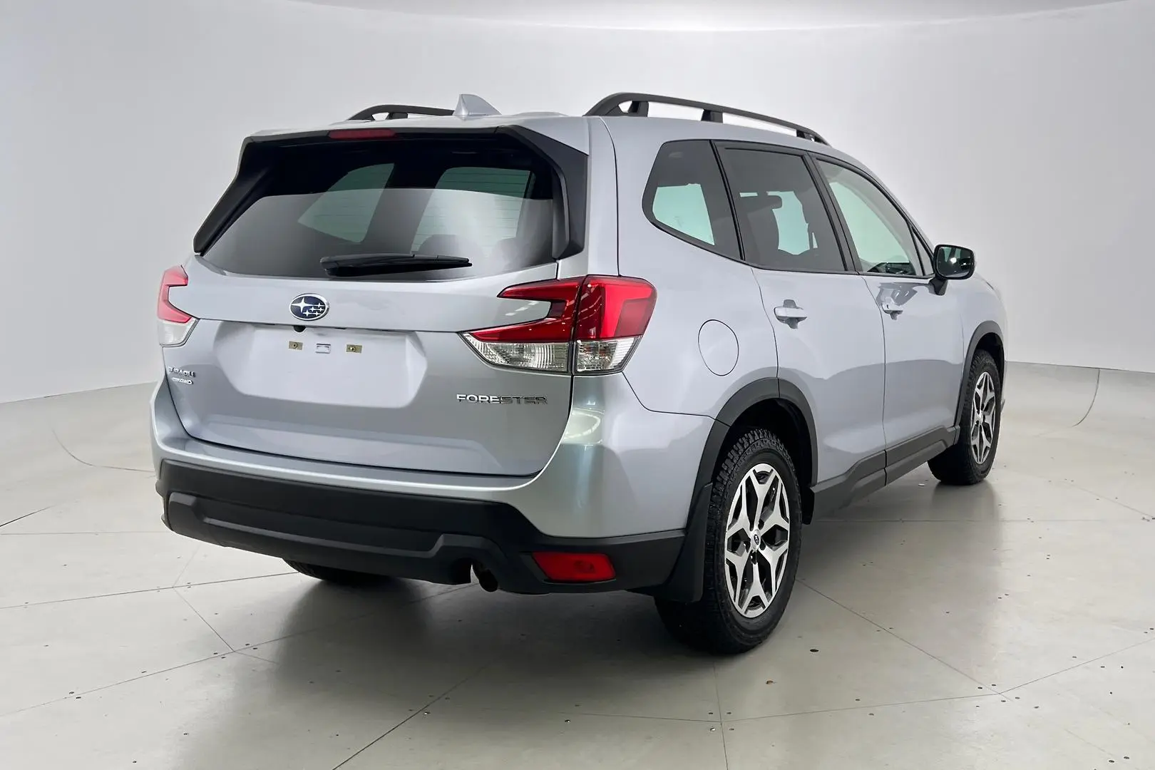 2023 Subaru Forester Gallery Image 4