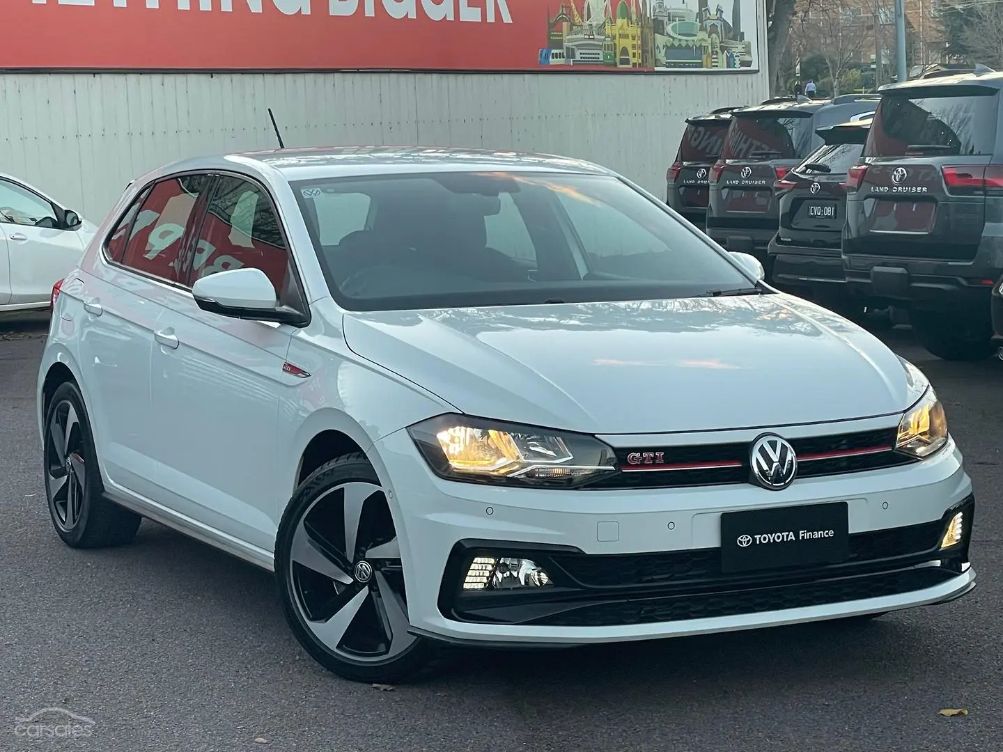 2018 Volkswagen Polo Image 1