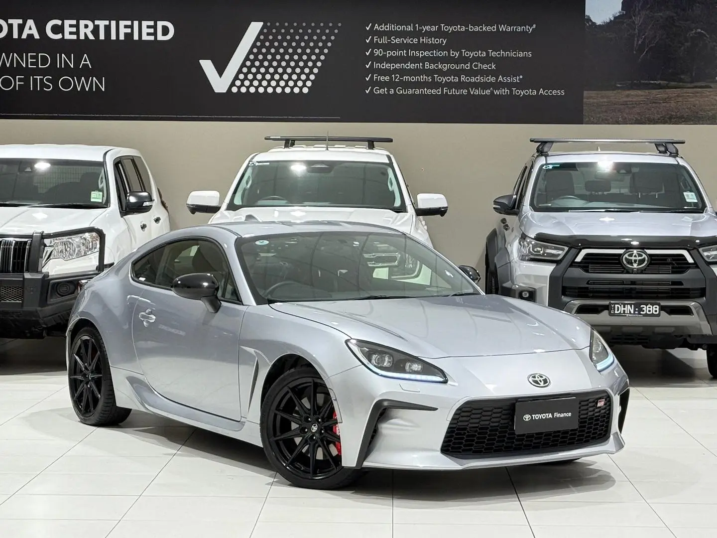 2024 Toyota GR86 Gallery Image 1