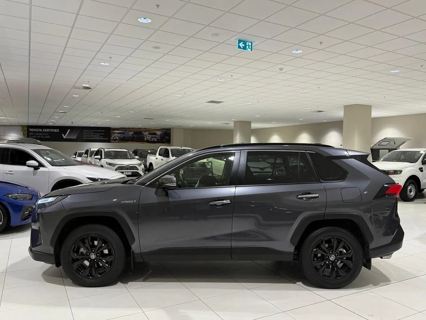 2023 Toyota Rav4 Gallery Image 6