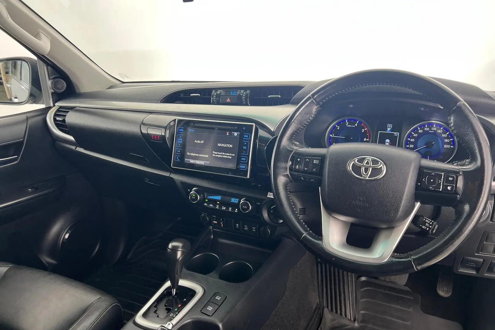 2018 Toyota Hilux Gallery Image 10