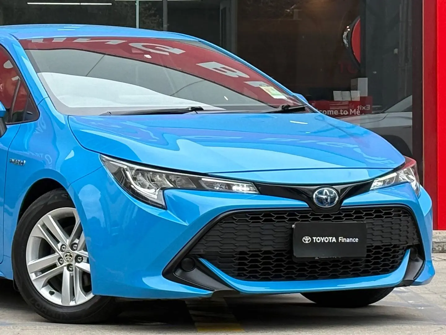 2019 Toyota Corolla Gallery Image 3