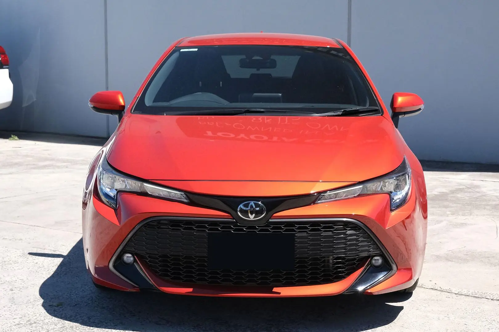 2019 Toyota Corolla Gallery Image 3