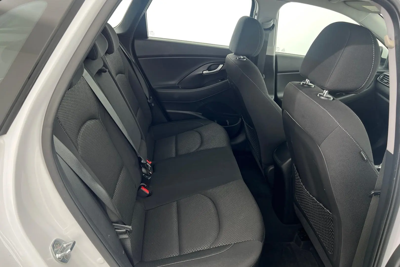 2020 Hyundai i30 Gallery Image 19