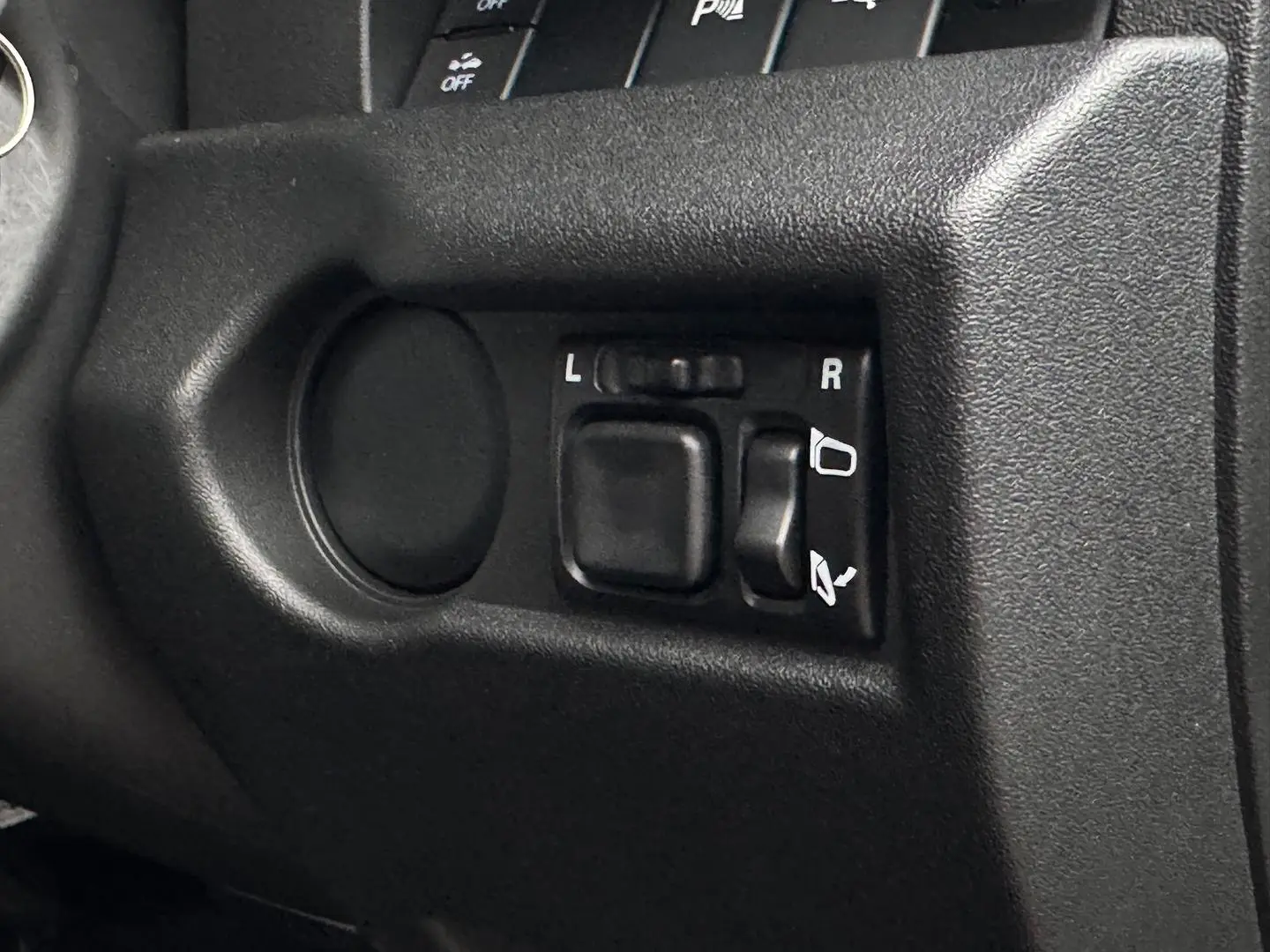 2024 Suzuki Jimny Gallery Image 15