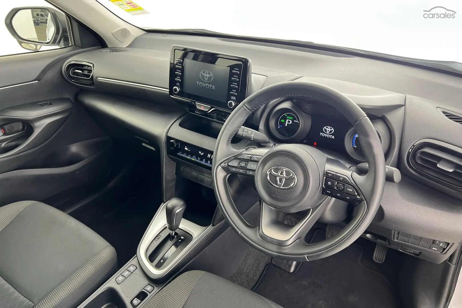 2023 Toyota Yaris Cross Image 10