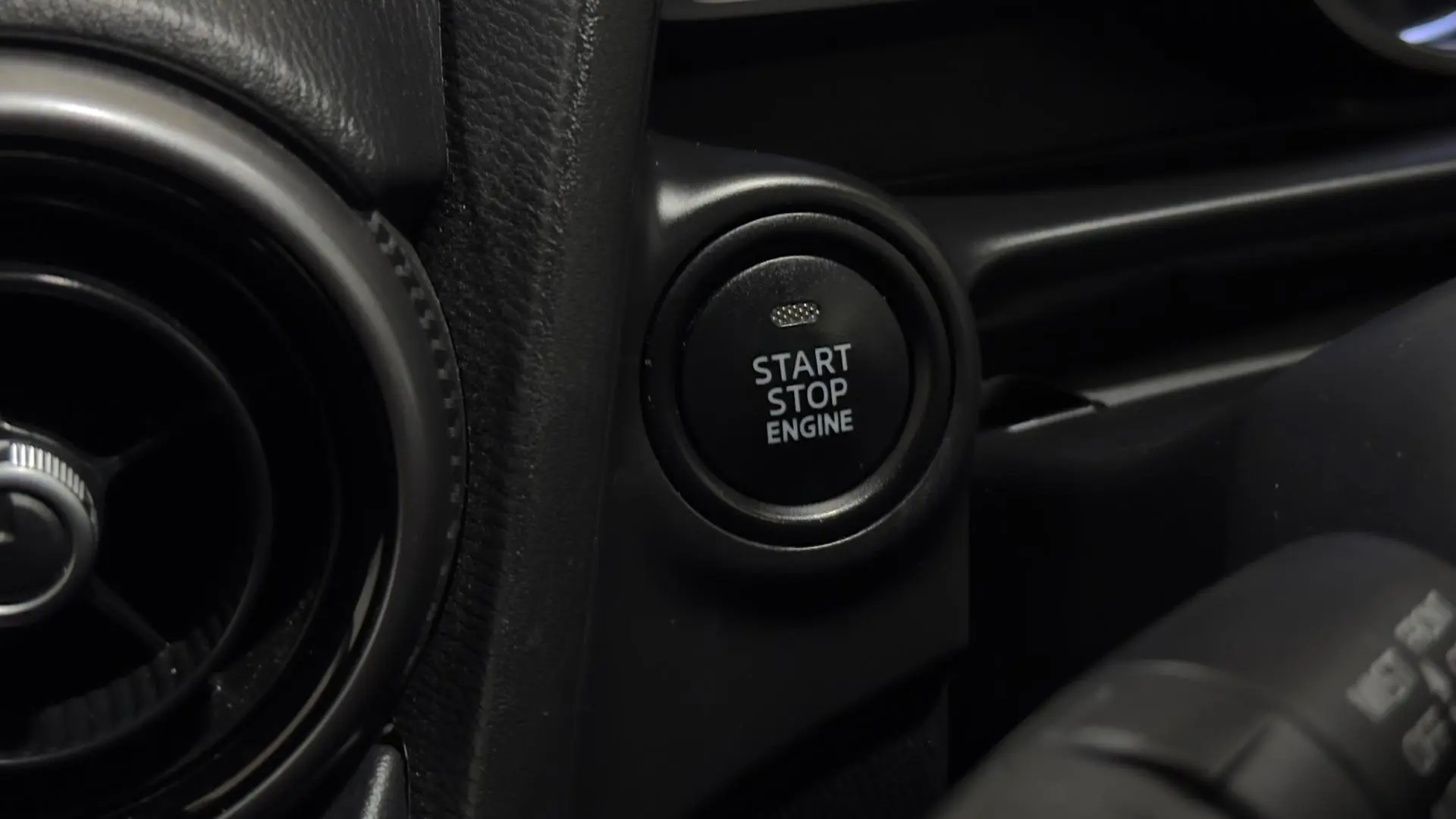 2022 Mazda CX-3 Gallery Image 21