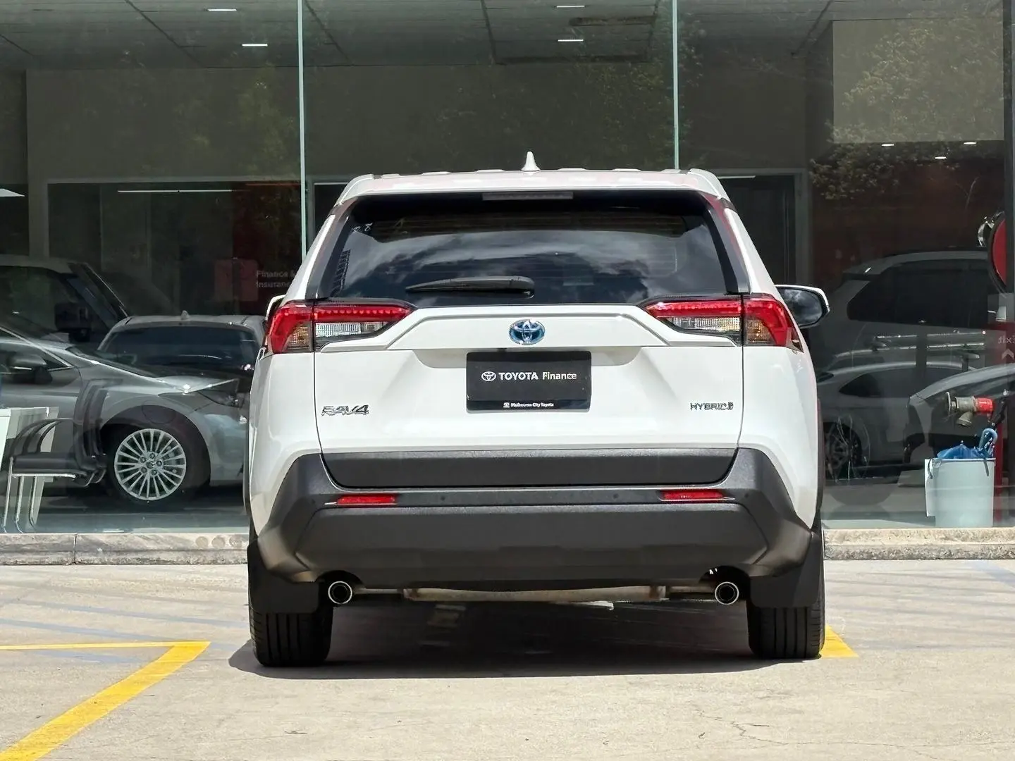 2021 Toyota RAV4 Gallery Image 8