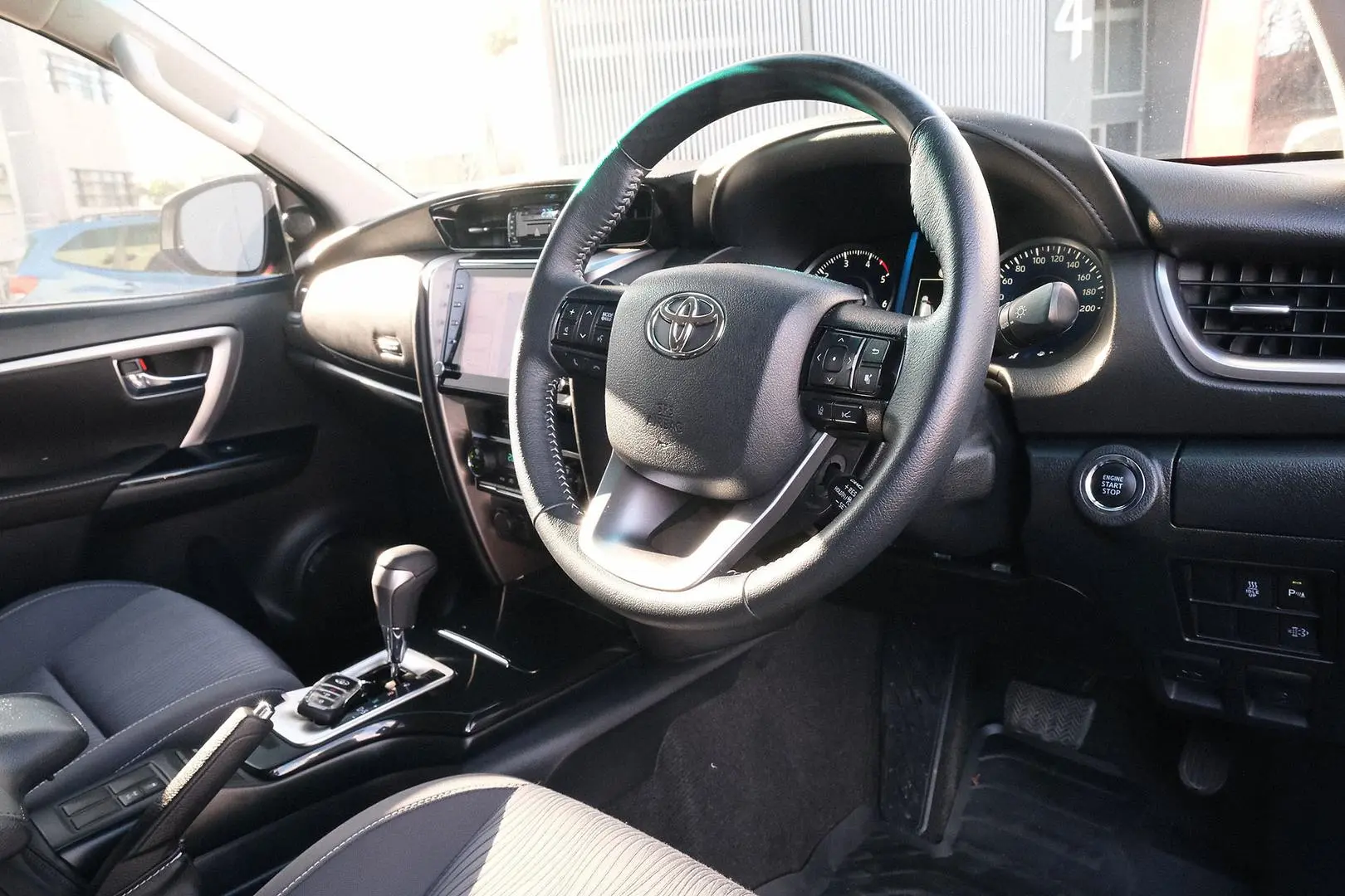 2022 Toyota Fortuner Gallery Image 7