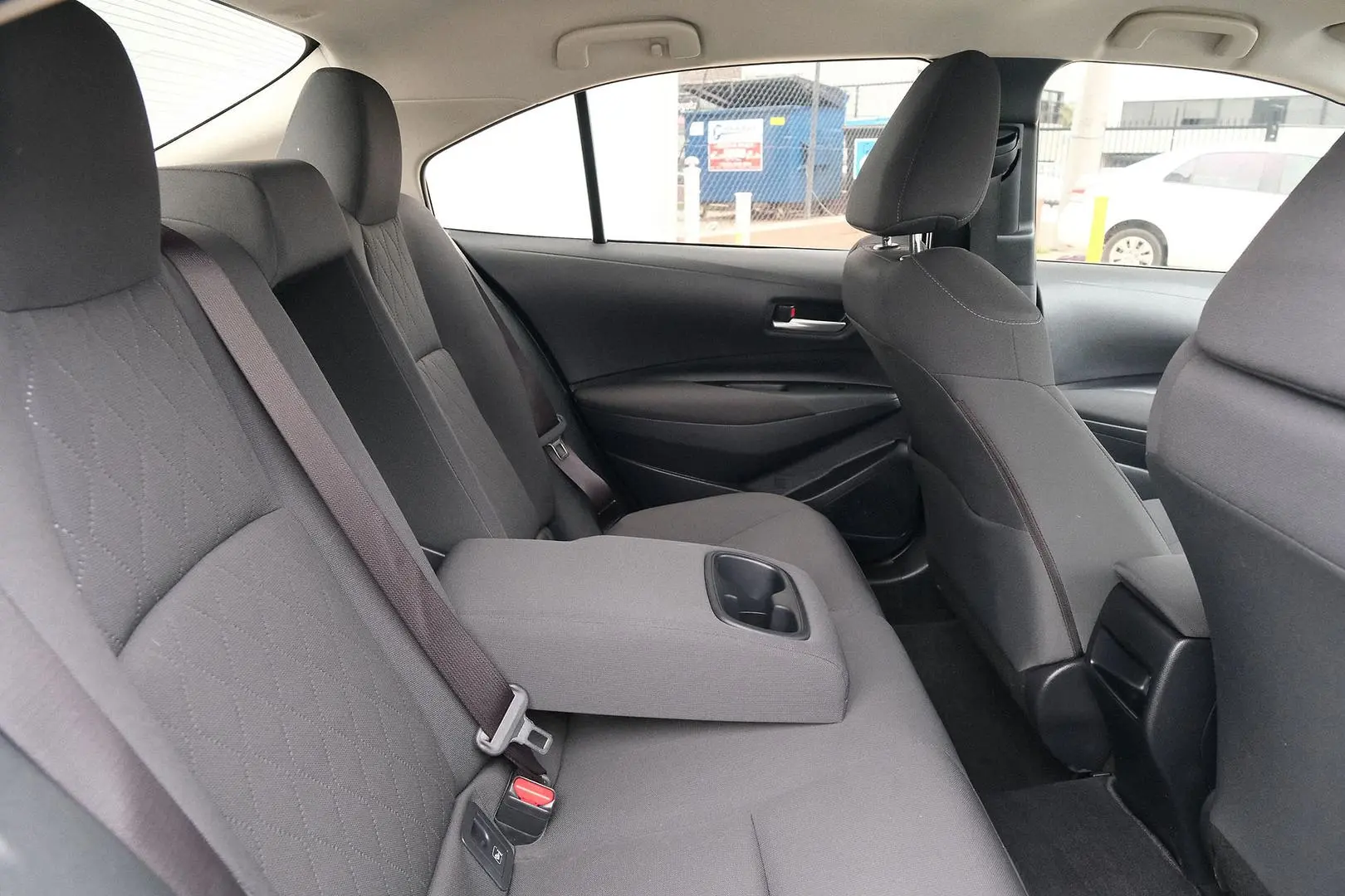 2020 Toyota Corolla Gallery Image 11