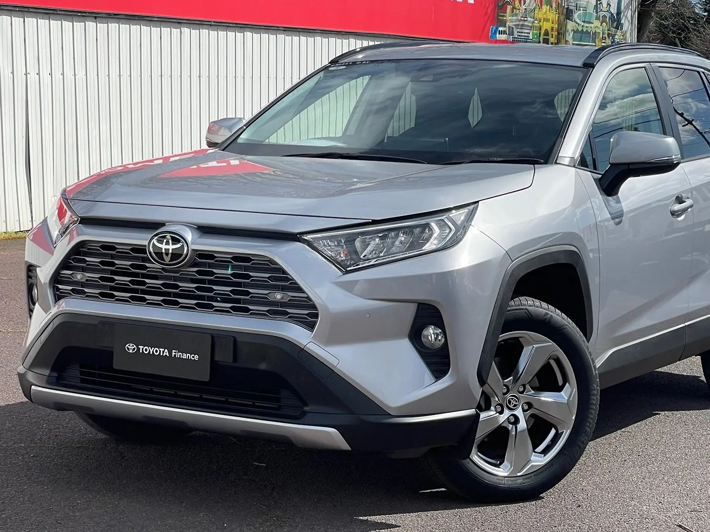 2021 Toyota RAV4 Gallery Image 11