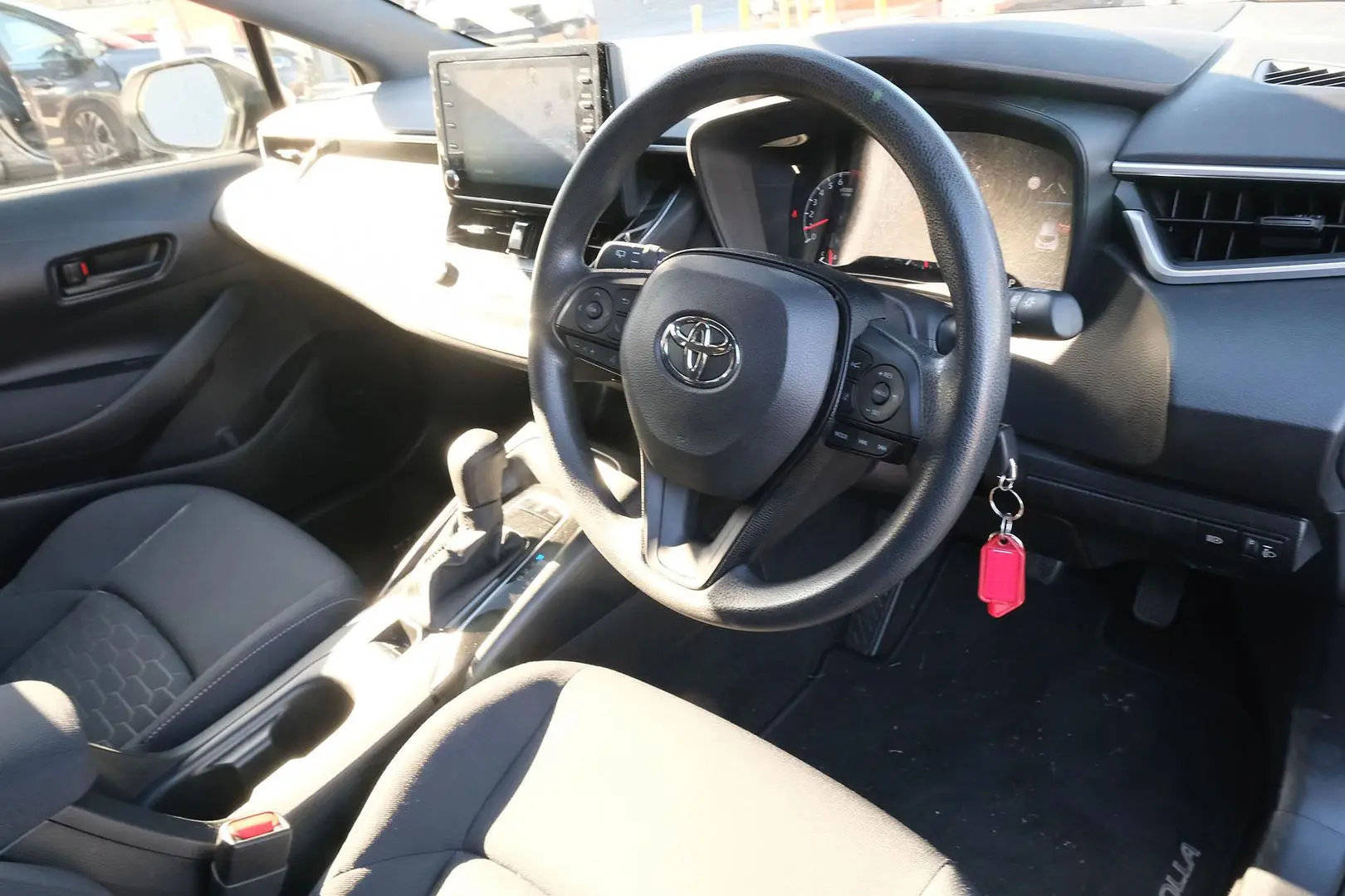 2019 Toyota Corolla Gallery Image 7