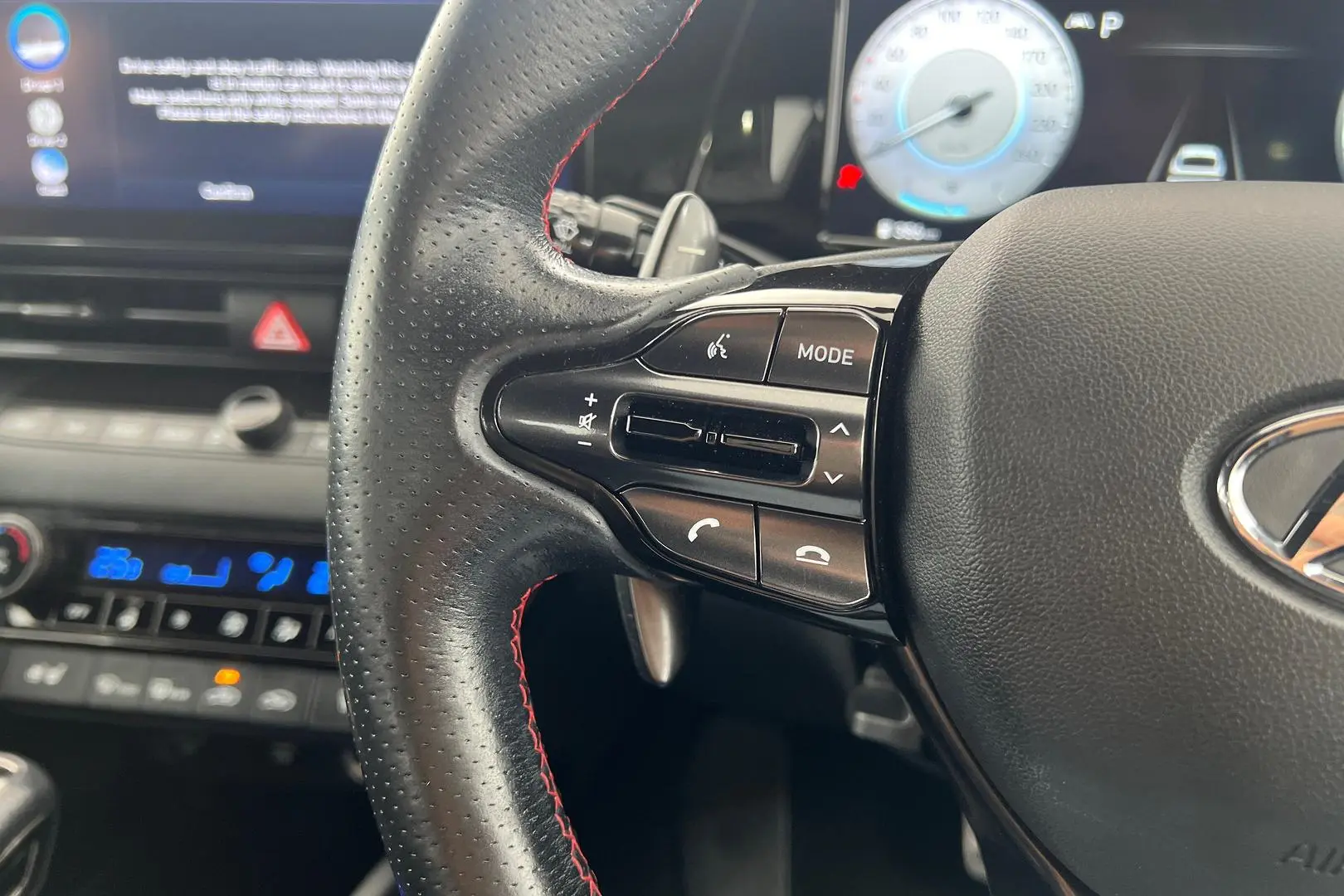 2020 Hyundai i30 Gallery Image 20