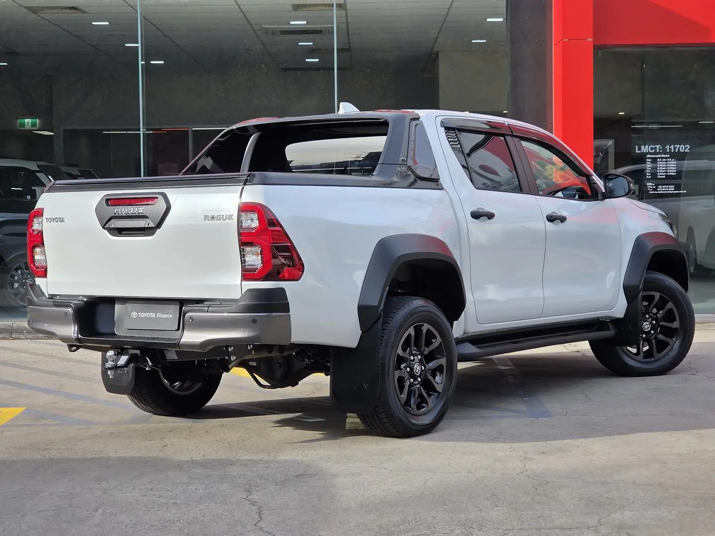 2024 Toyota Hilux Gallery Image 3
