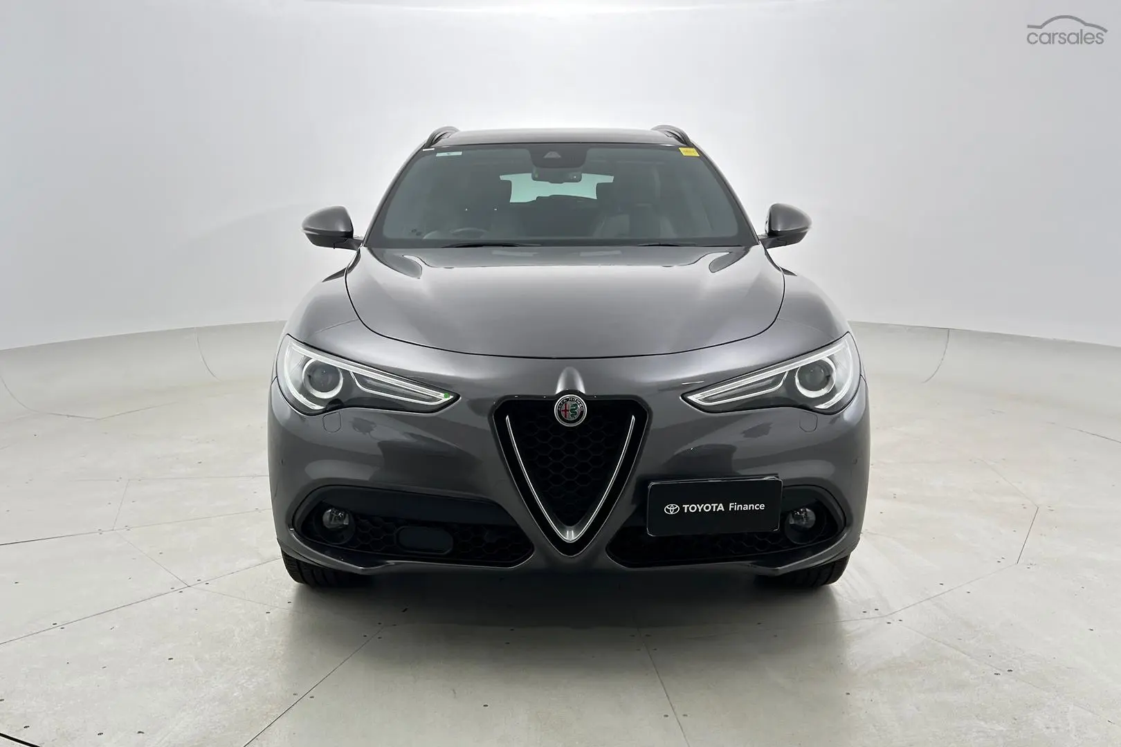 2018 Alfa Romeo Stelvio Image 10