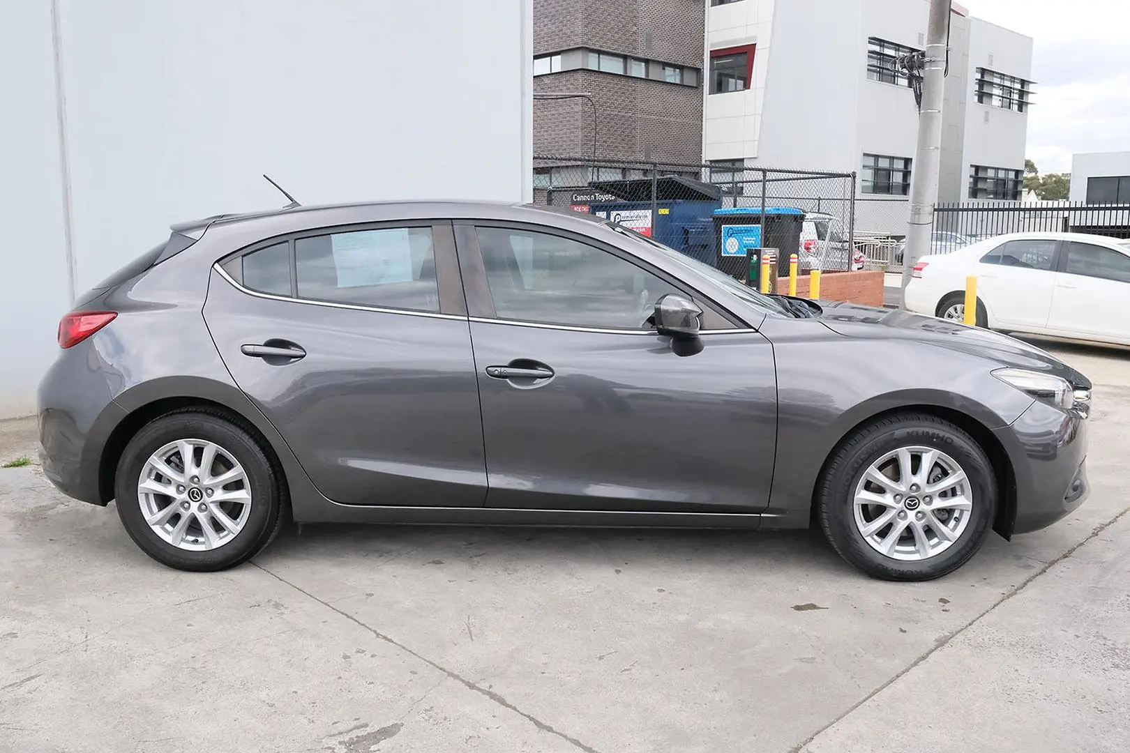2019 Mazda 3 Gallery Image 5