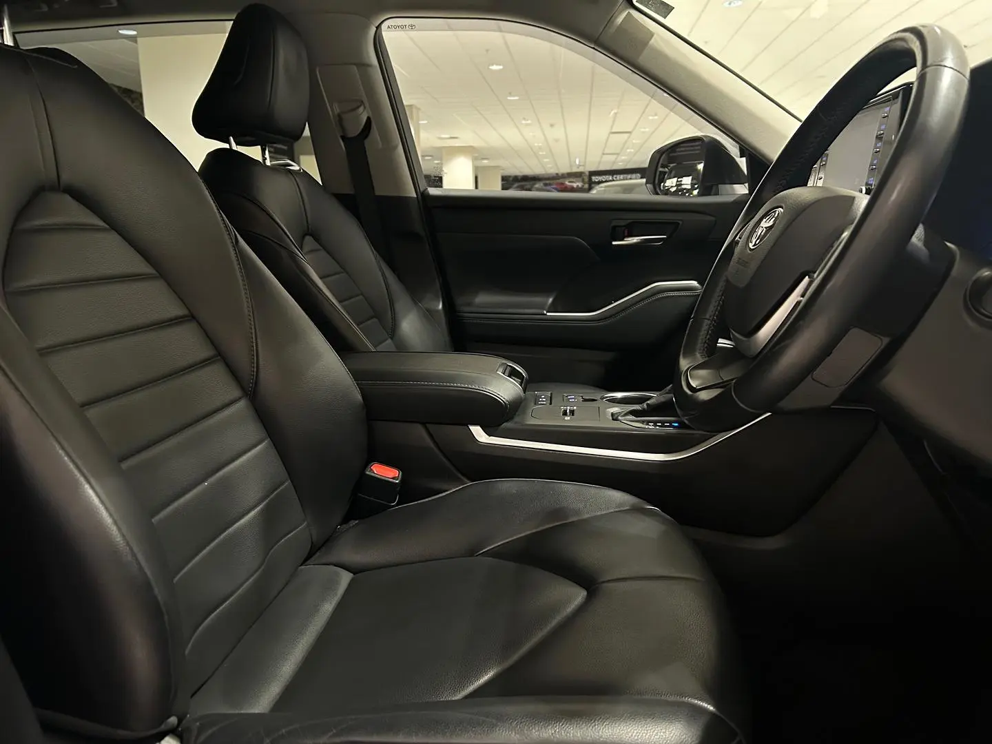 2022 Toyota Kluger Gallery Image 13