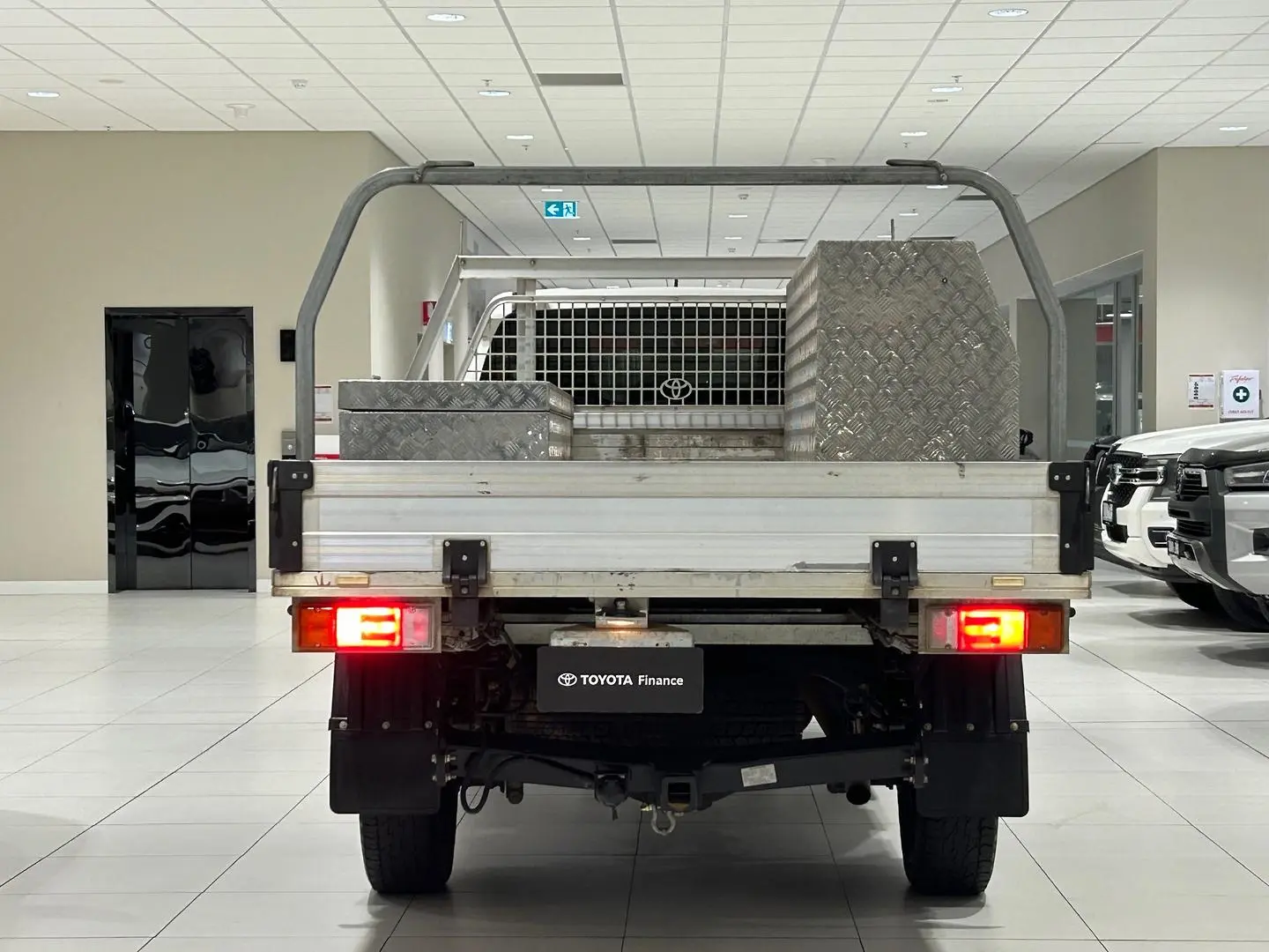 2020 Toyota Hilux Gallery Image 9