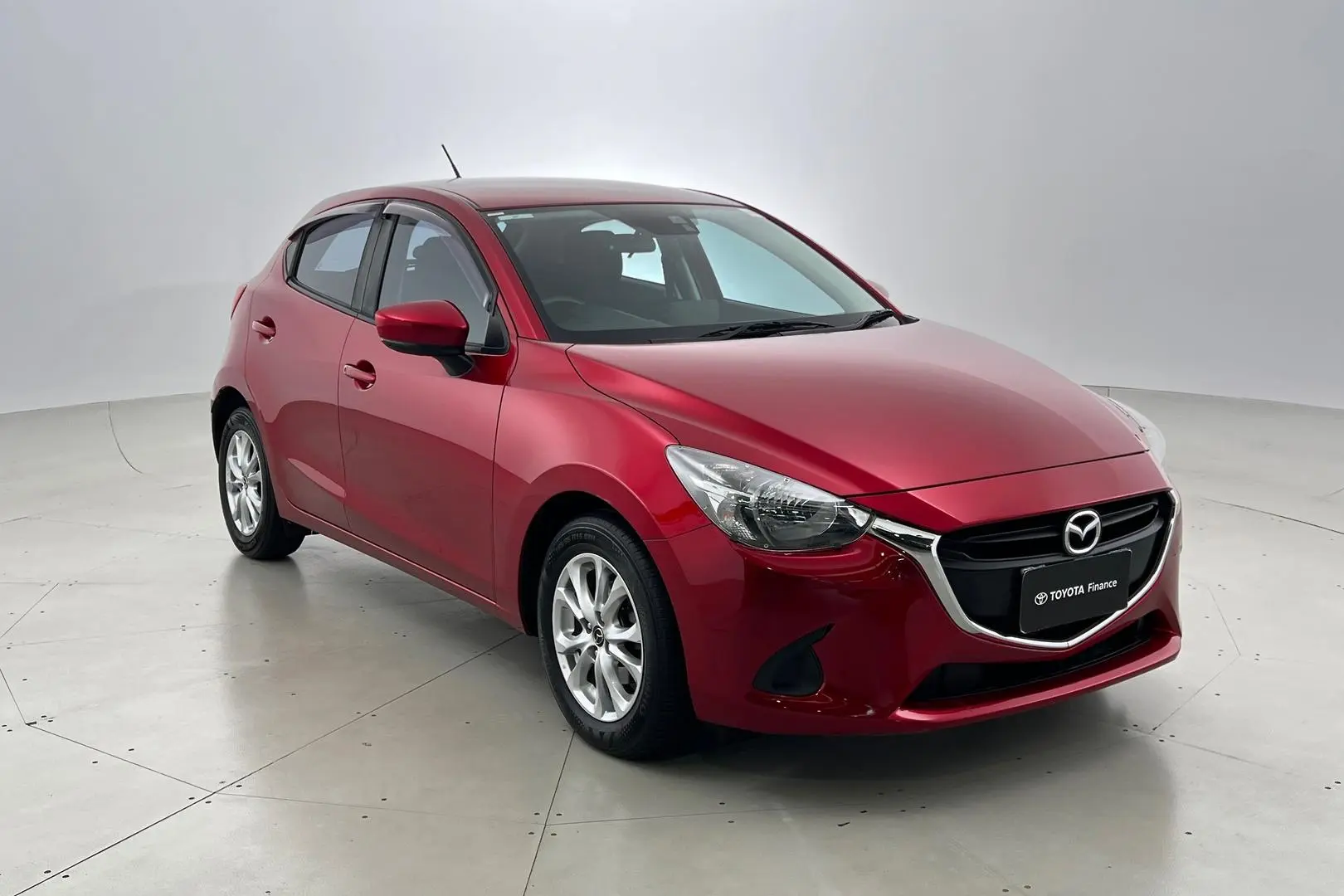 2019 Mazda 2 Gallery Image 1