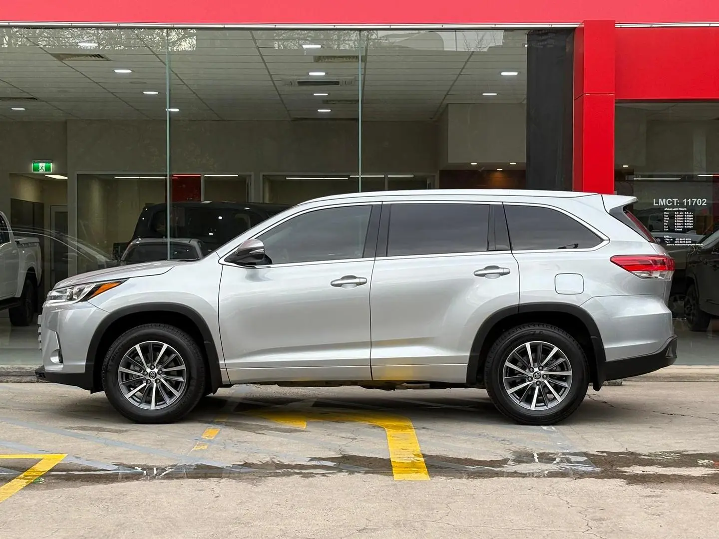 2019 Toyota Kluger Gallery Image 5