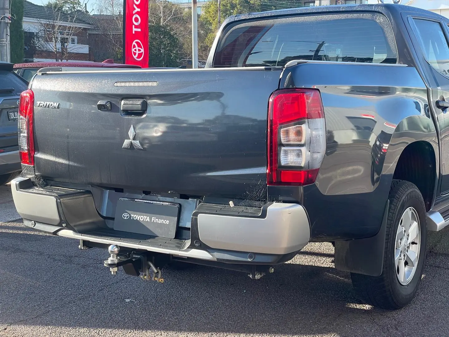 2022 Mitsubishi Triton Gallery Image 5
