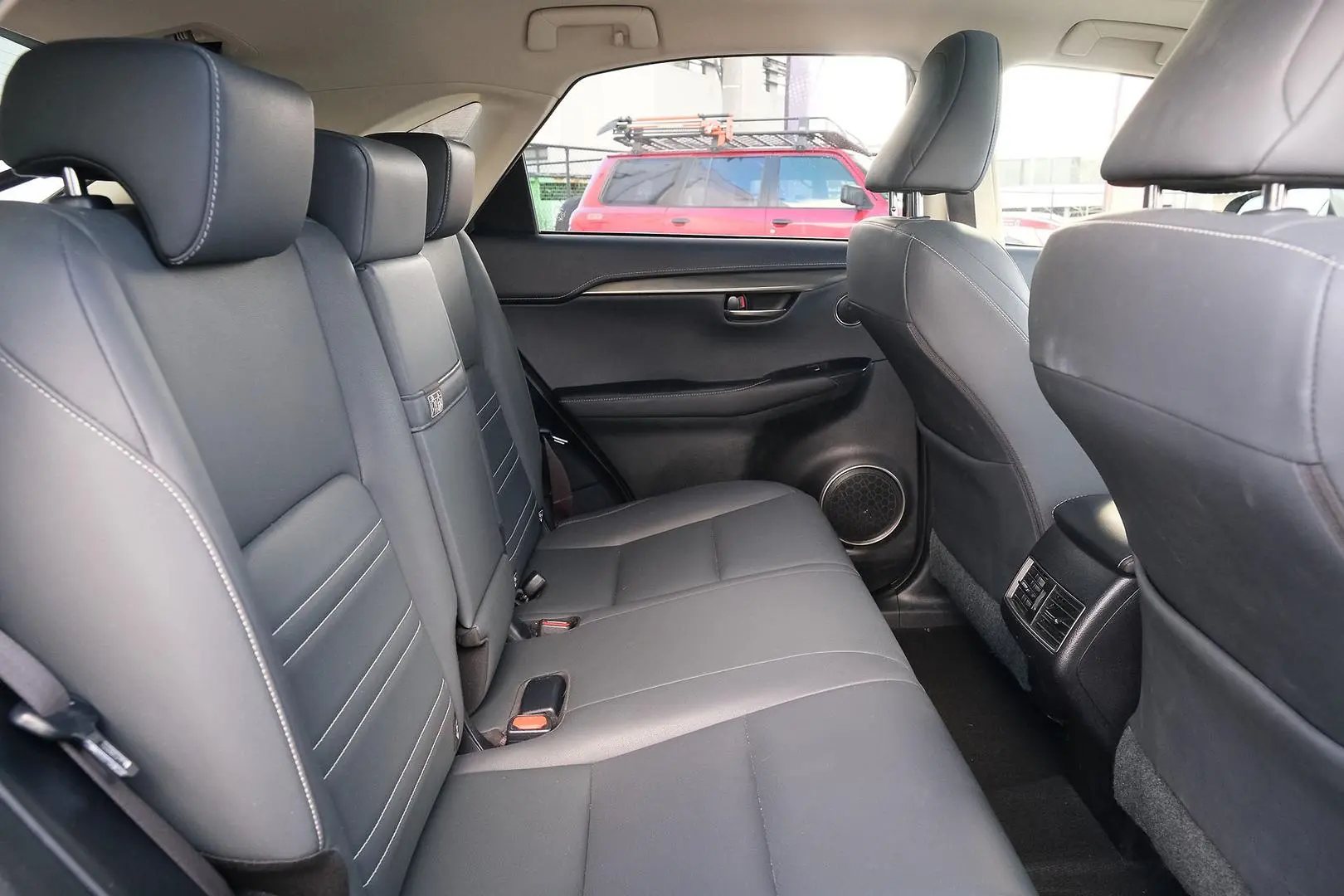 2019 Lexus NX Gallery Image 12