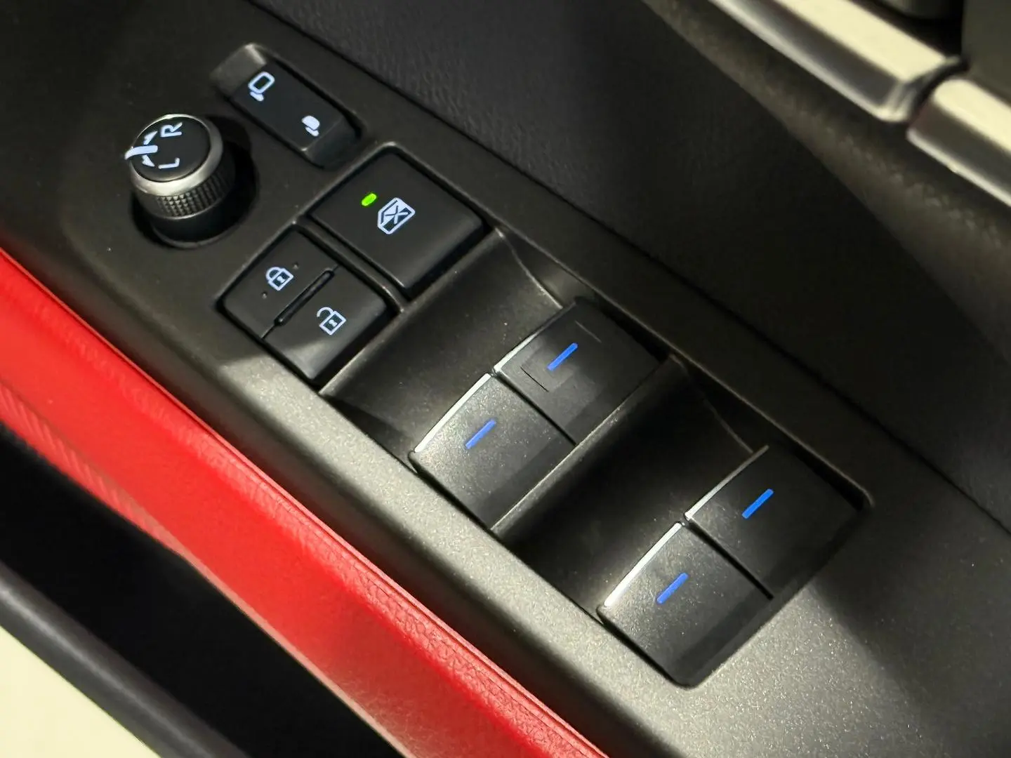 2023 Toyota Camry Gallery Image 15