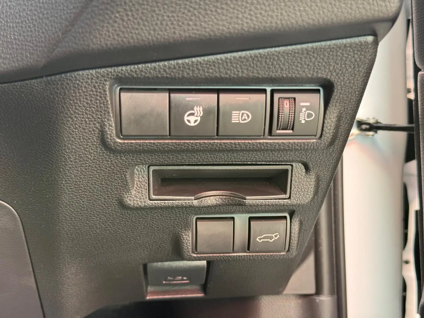 2024 Toyota Corolla Cross Gallery Image 14