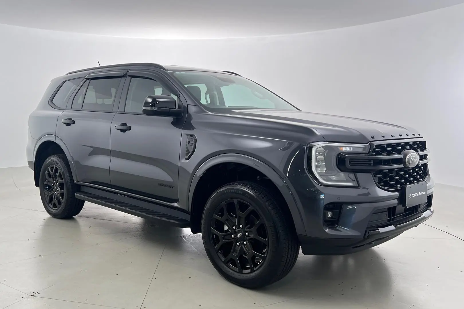 2023 Ford Everest Gallery Image 1