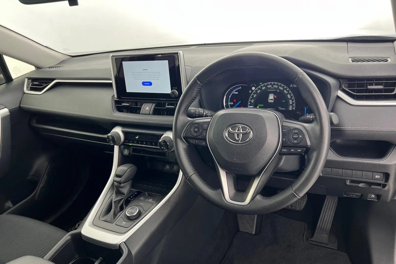 2024 Toyota RAV4 Gallery Image 16