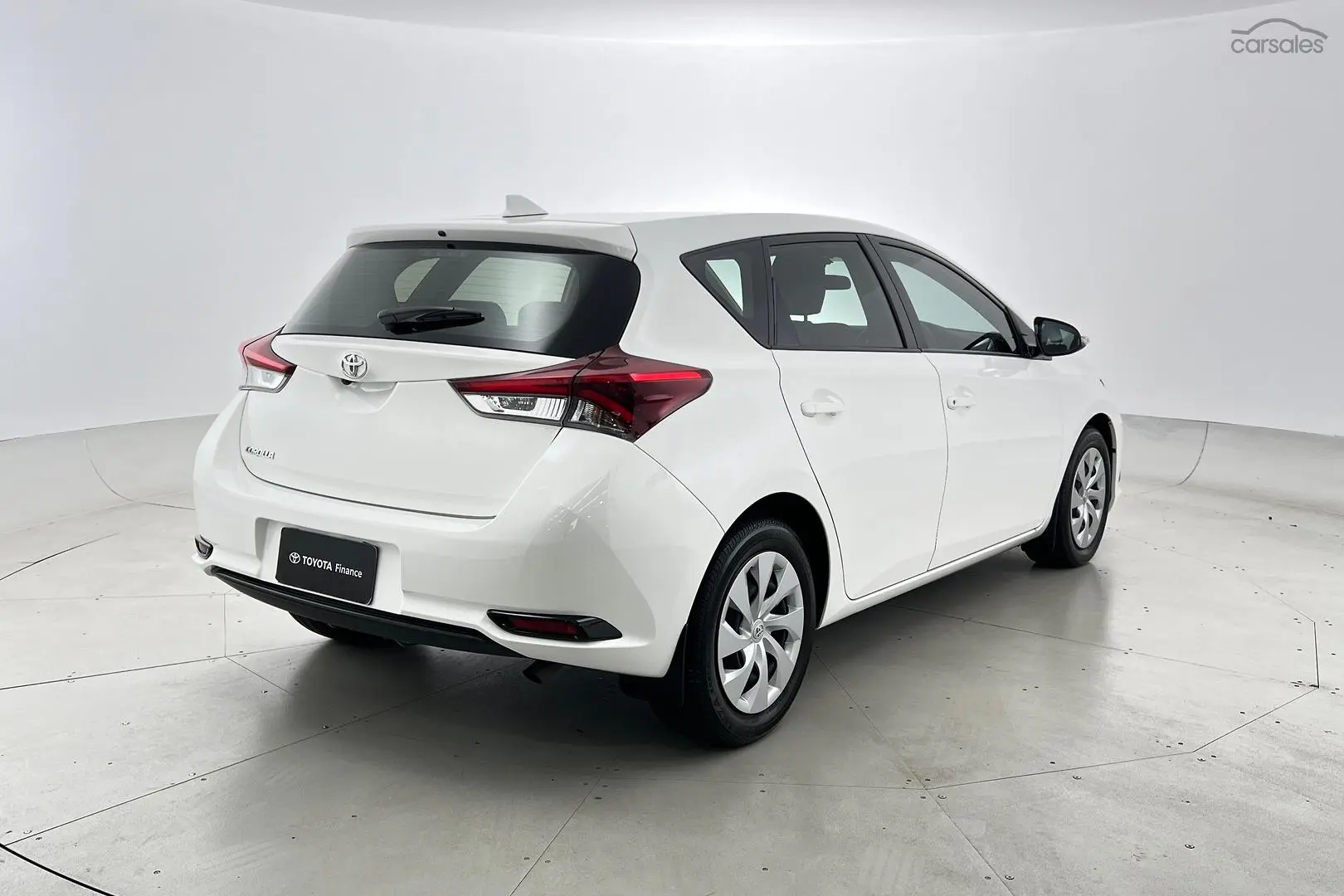 2018 Toyota Corolla Image 5