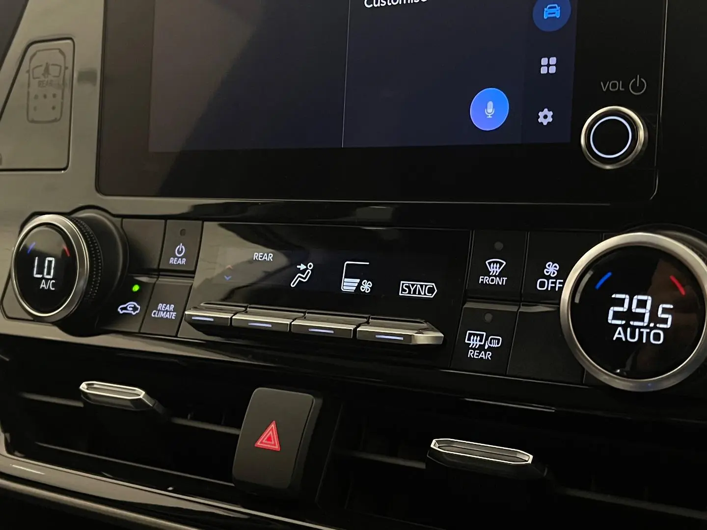 2024 Toyota Kluger Gallery Image 18