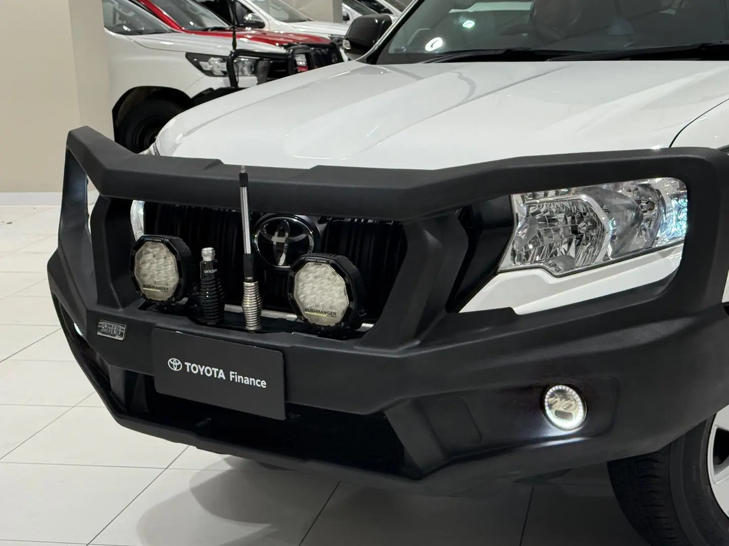 2021 Toyota Landcruiser Prado Gallery Image 11