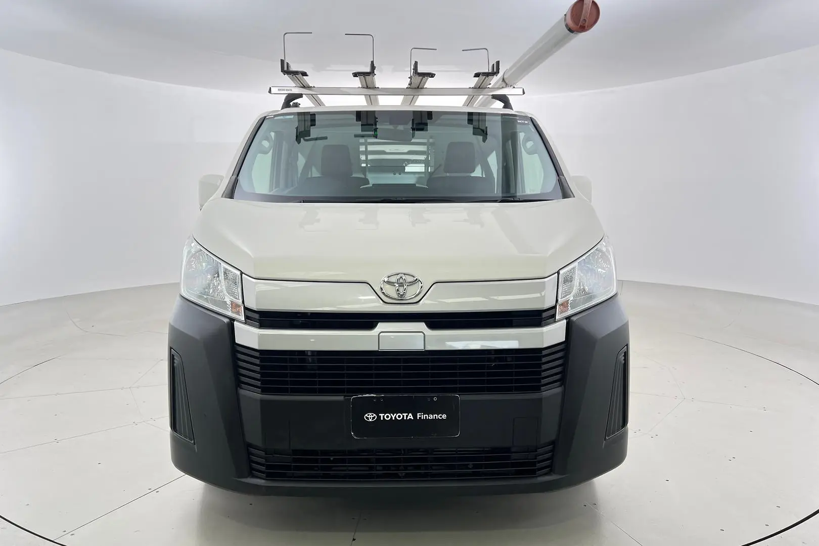 2021 Toyota Hiace Gallery Image 3