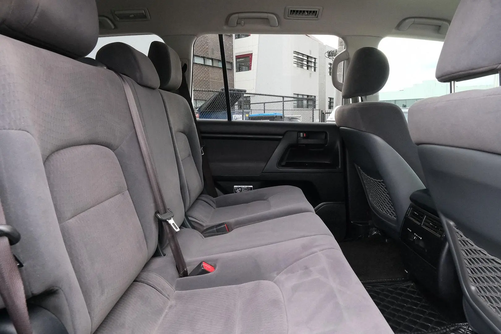 2018 Toyota Landcruiser Gallery Image 12
