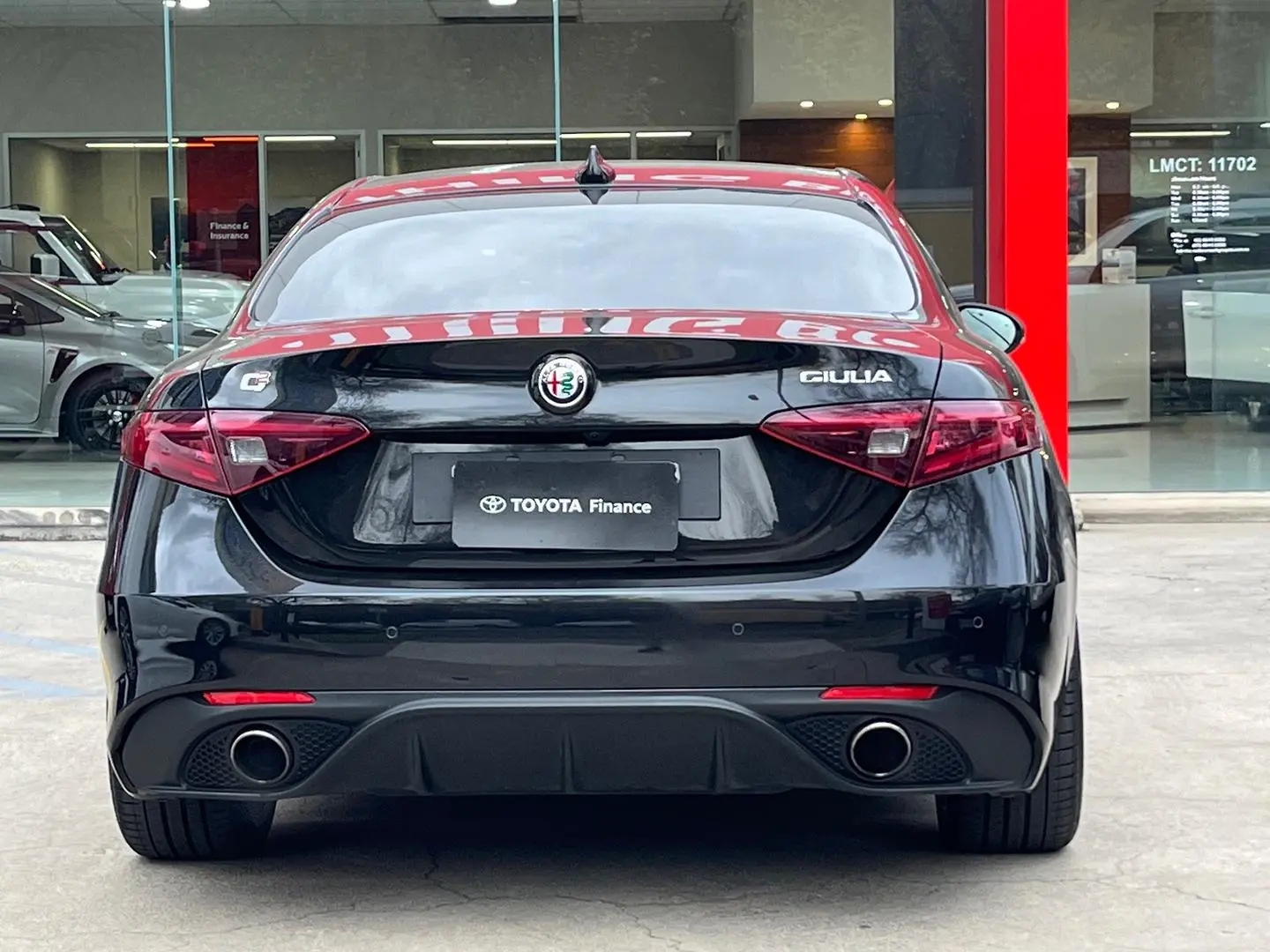 2019 Alfa Romeo Giulia Gallery Image 7