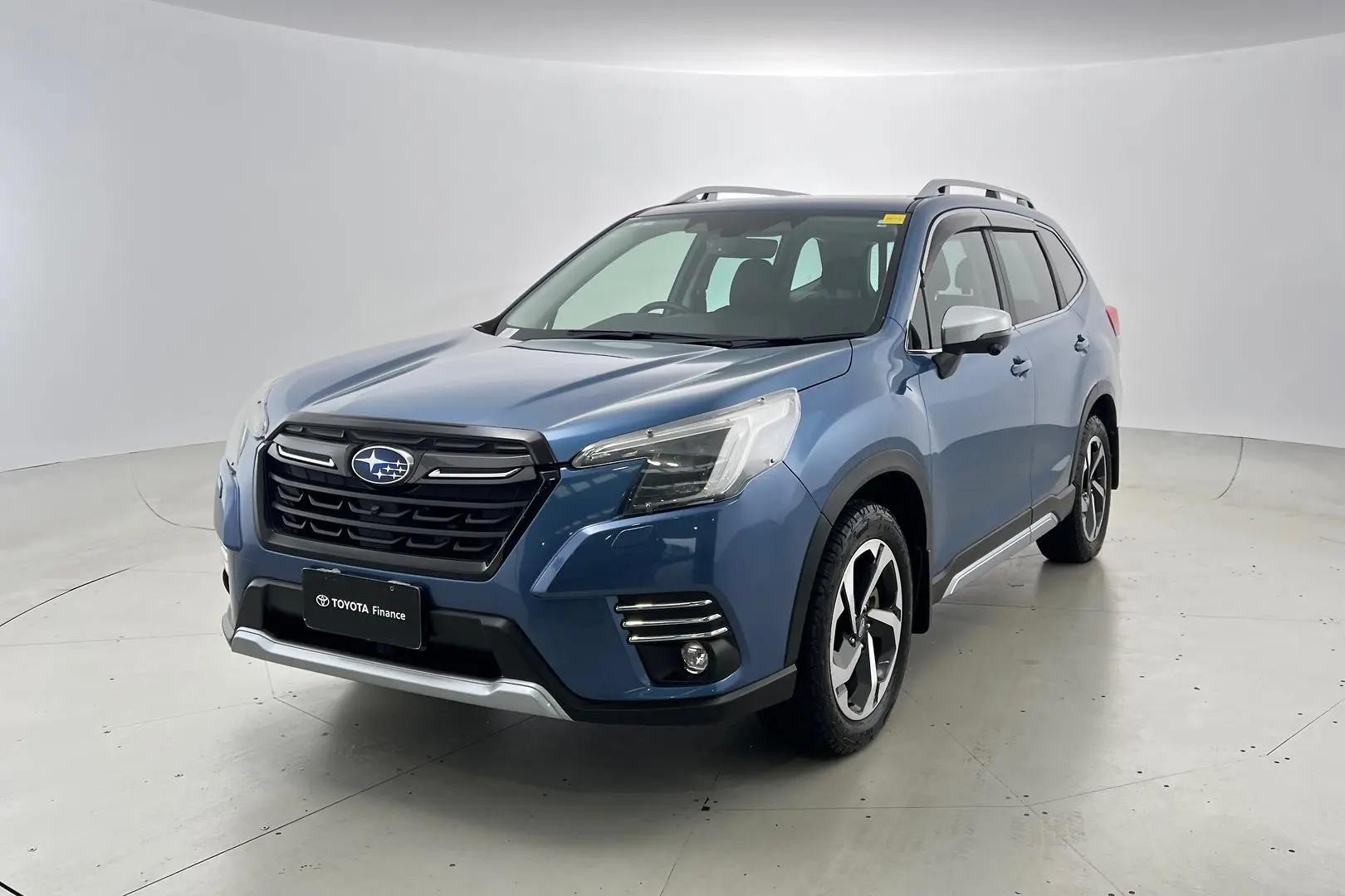 2023 Subaru Forester Gallery Image 9