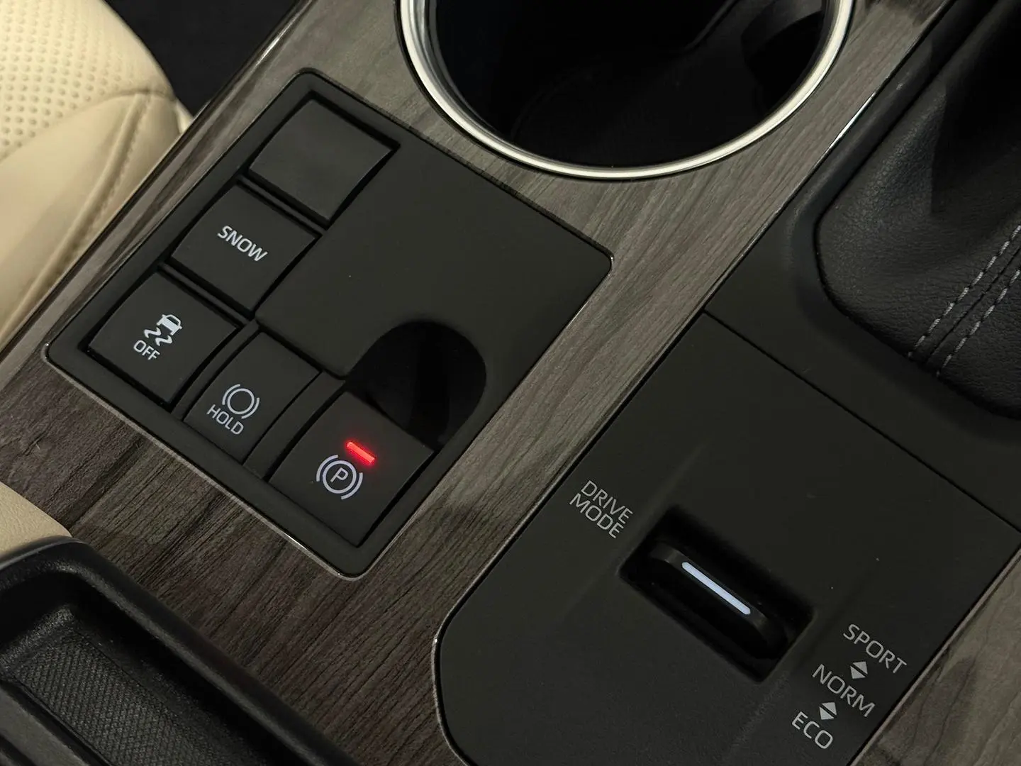 2024 Toyota Kluger Gallery Image 25