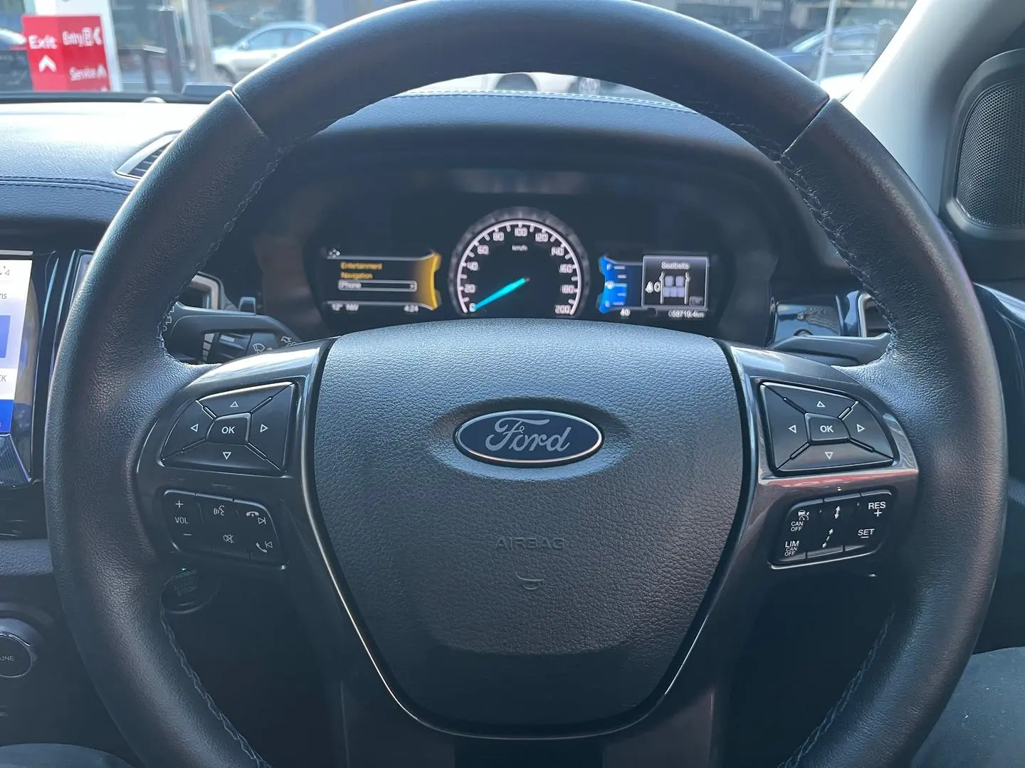 2022 Ford Everest Gallery Image 16