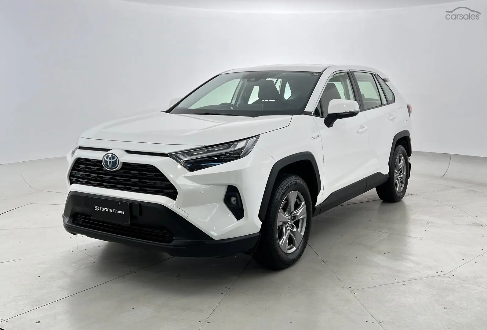 2024 Toyota RAV4 Image 4